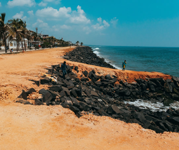 river mouth image